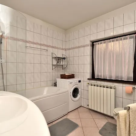 Tadey Apartment