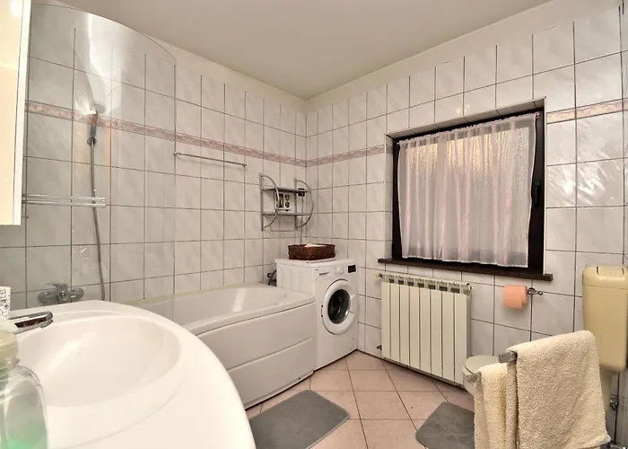 Tadey Apartman