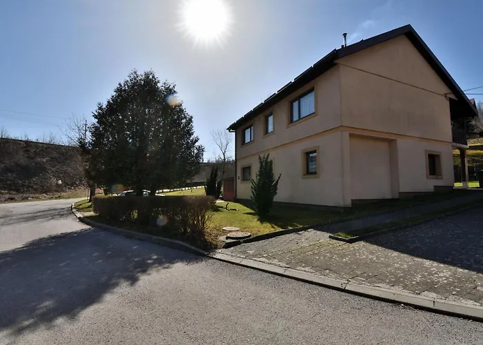 Tadey Apartman Fužine